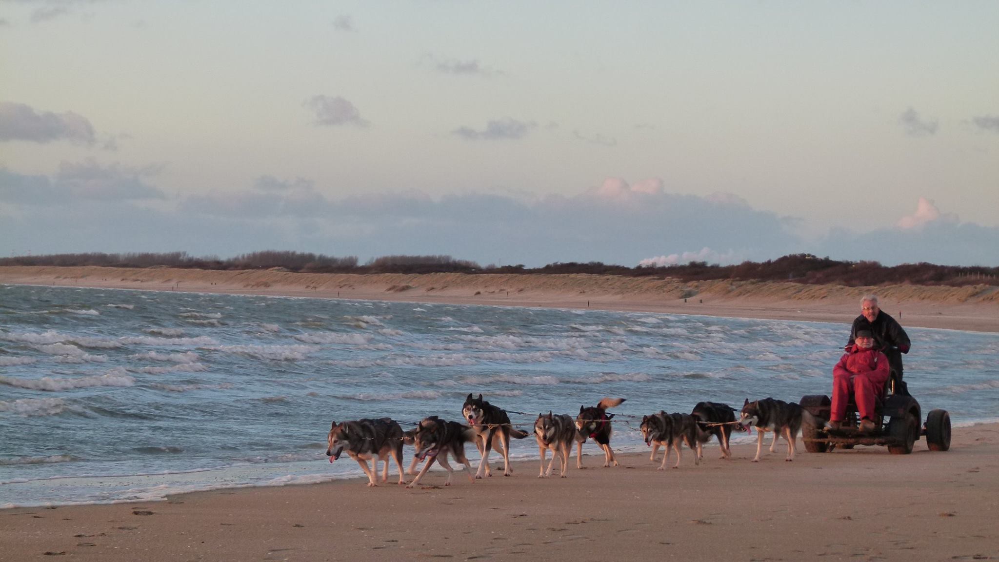 Prachtig over het strand